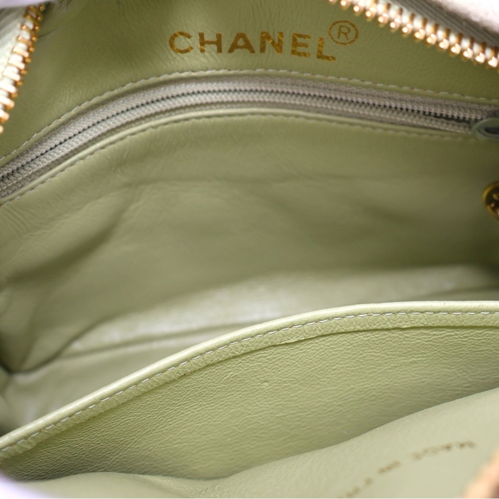 Chanel Vintage Mint Green Gold Matelasse Crossbody Bag Quilted Design - Picture 4 of 16